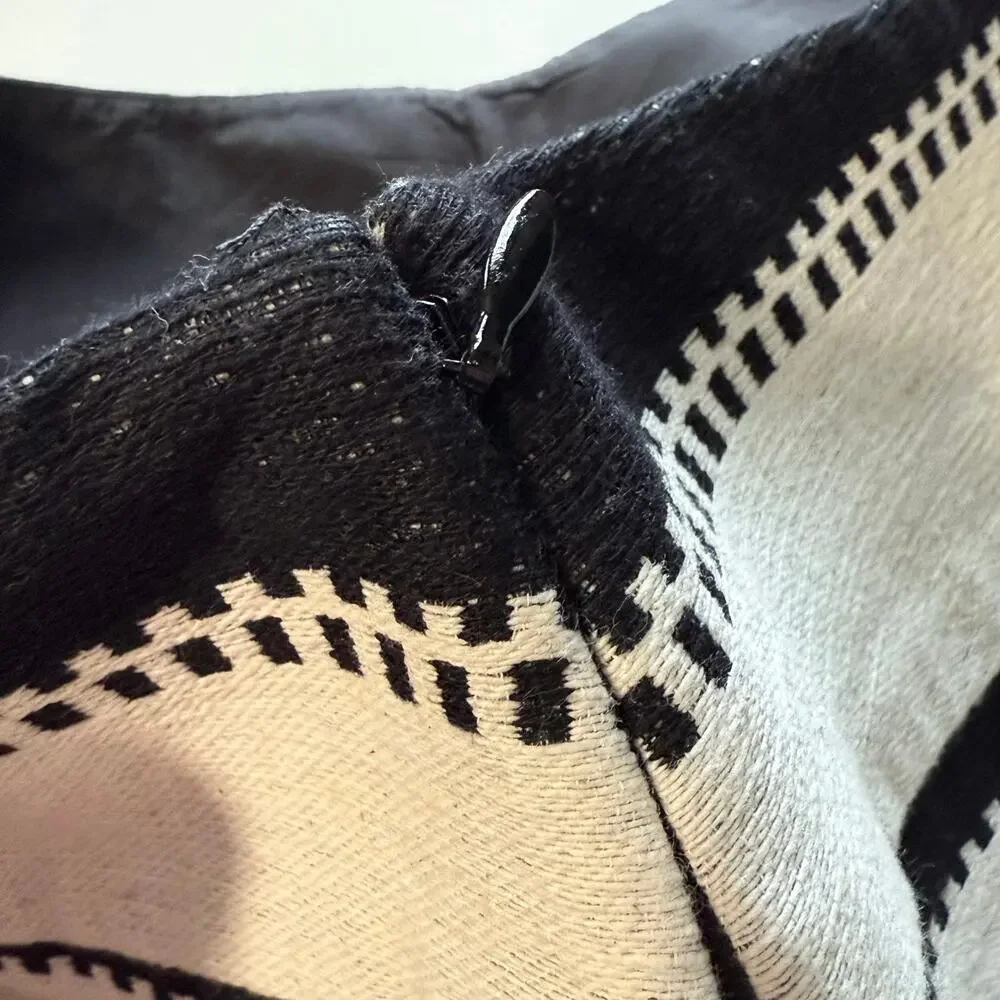 Loft Outlet Black White Striped Skirt - 6
